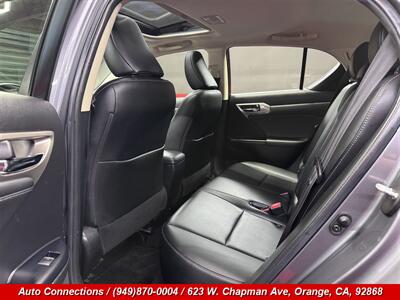 2015 Lexus CT 200h - Photo 9 - Orange, CA 92868