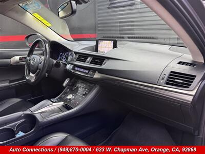 2015 Lexus CT 200h - Photo 10 - Orange, CA 92868