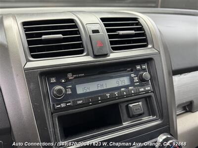 2011 Honda CR-V LX   - Photo 17 - Orange, CA 92868