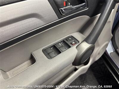 2011 Honda CR-V LX   - Photo 20 - Orange, CA 92868