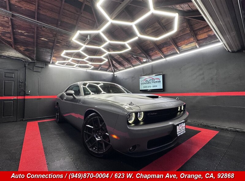 2018 Dodge Challenger T/A   - Photo 1 - Orange, CA 92868