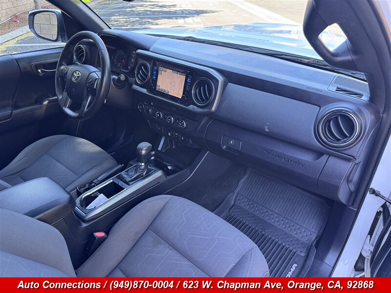2019 Toyota Tacoma TRD Sport - Photo 10 - Orange, CA 92868