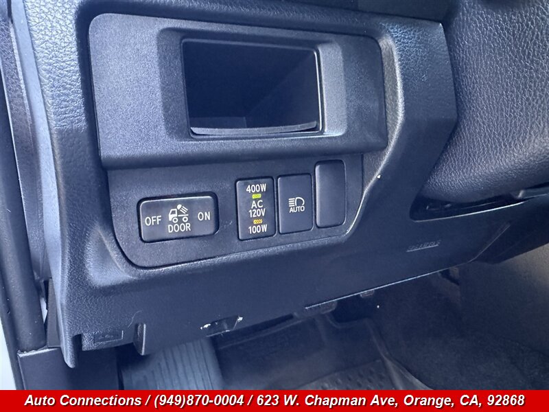 2019 Toyota Tacoma TRD Sport - Photo 21 - Orange, CA 92868
