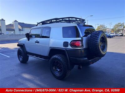 2008 Toyota FJ Cruiser - Photo 4 - Orange, CA 92868