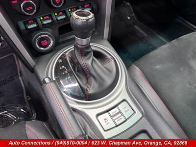 2015 Subaru BRZ Limited   - Photo 13 - Orange, CA 92868
