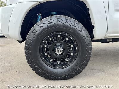 2011 Toyota Tacoma PreRunner V6   - Photo 36 - Orange, CA 92868