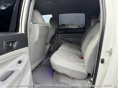 2011 Toyota Tacoma PreRunner V6   - Photo 9 - Orange, CA 92868