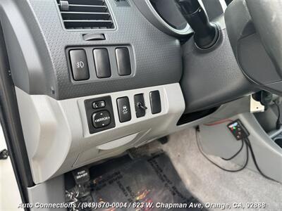 2011 Toyota Tacoma PreRunner V6   - Photo 18 - Orange, CA 92868