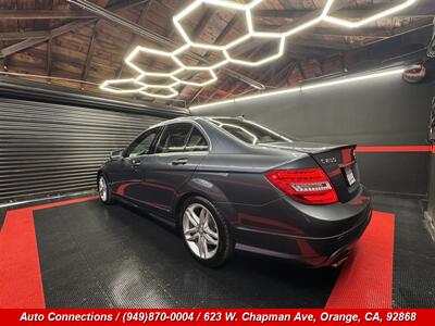 2014 Mercedes-Benz C 250 Sport - Photo 4 - Orange, CA 92868
