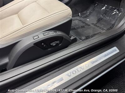 2012 Volvo C70 T5   - Photo 29 - Orange, CA 92868
