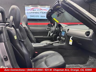 2010 Mazda MX-5 Miata Grand Touring   - Photo 9 - Orange, CA 92868