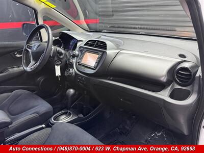 2013 Honda Fit Sport w/Navi   - Photo 10 - Orange, CA 92868