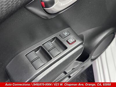 2013 Honda Fit Sport w/Navi   - Photo 18 - Orange, CA 92868