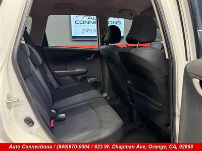 2013 Honda Fit Sport w/Navi   - Photo 8 - Orange, CA 92868