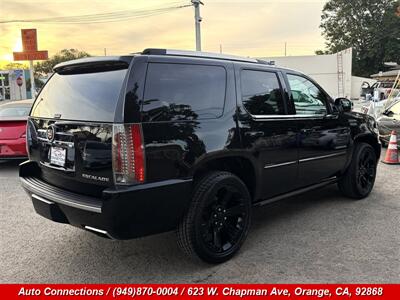 2014 Cadillac Escalade Premium - Photo 4 - Orange, CA 92868
