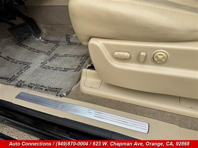 2014 Cadillac Escalade Premium - Photo 30 - Orange, CA 92868
