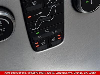 2011 Volvo C70 T5   - Photo 18 - Orange, CA 92868