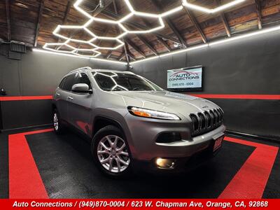 2017 Jeep Cherokee Latitude   - Photo 1 - Orange, CA 92868