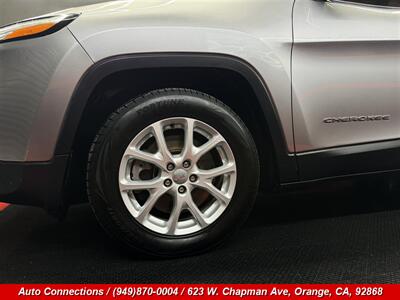 2017 Jeep Cherokee Latitude   - Photo 28 - Orange, CA 92868