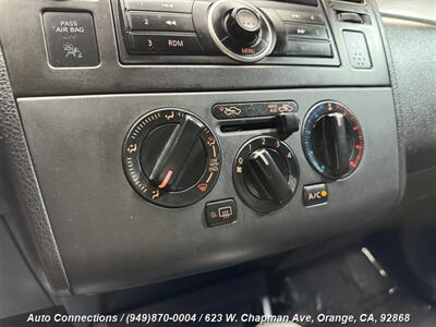 2009 Nissan Versa 1.8 S   - Photo 17 - Orange, CA 92868