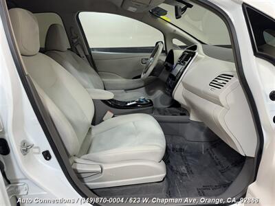 2013 Nissan LEAF SV   - Photo 7 - Orange, CA 92868