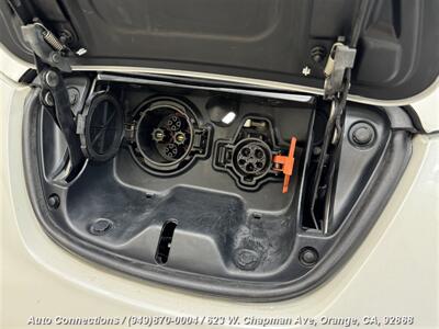 2013 Nissan LEAF SV   - Photo 26 - Orange, CA 92868