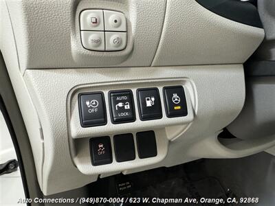 2013 Nissan LEAF SV   - Photo 22 - Orange, CA 92868