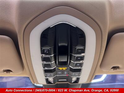 2014 Porsche Cayenne   - Photo 19 - Orange, CA 92868
