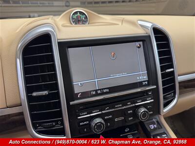 2014 Porsche Cayenne   - Photo 16 - Orange, CA 92868