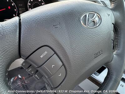 2009 Hyundai Azera GLS   - Photo 15 - Orange, CA 92868