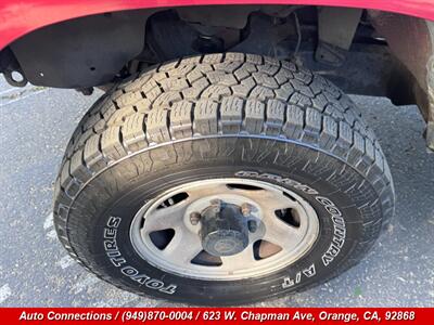 1994 Toyota Pickup SR5 V6 - Photo 27 - Orange, CA 92868