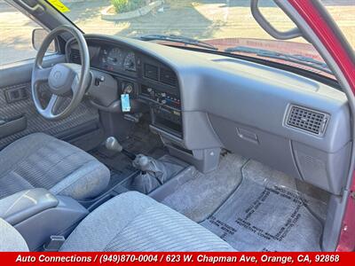 1994 Toyota Pickup SR5 V6 - Photo 10 - Orange, CA 92868