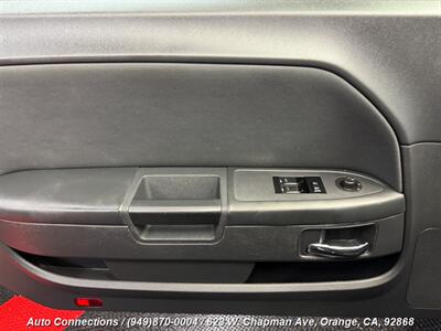 2012 Dodge Challenger SXT   - Photo 18 - Orange, CA 92868