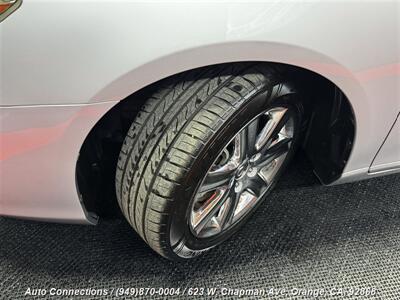 2009 Lexus ES   - Photo 33 - Orange, CA 92868