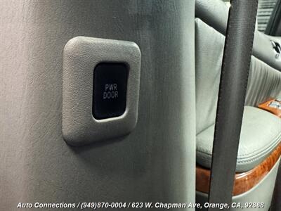 2007 Toyota Sienna XLE Limited 7-Passen   - Photo 32 - Orange, CA 92868