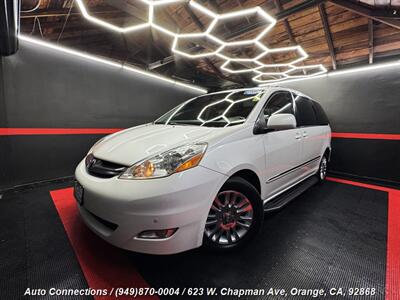 2007 Toyota Sienna XLE Limited 7-Passen   - Photo 2 - Orange, CA 92868