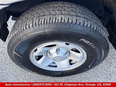 2015 Toyota Tacoma PreRunner   - Photo 34 - Orange, CA 92868