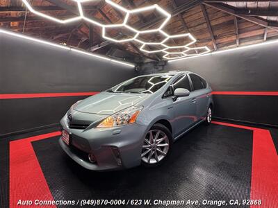 2014 Toyota Prius v Five   - Photo 2 - Orange, CA 92868