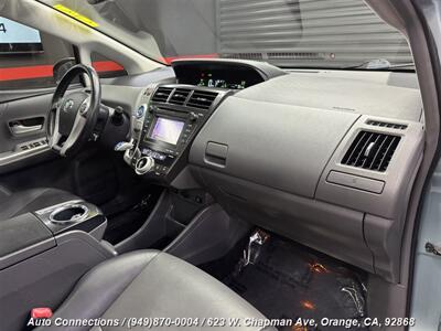 2014 Toyota Prius v Five   - Photo 10 - Orange, CA 92868