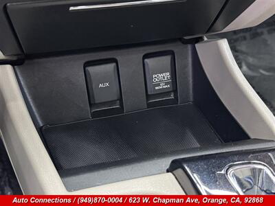 2013 Honda Civic EX-L w/Navi   - Photo 15 - Orange, CA 92868