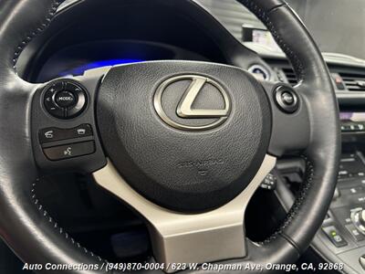 2014 Lexus CT 200h   - Photo 14 - Orange, CA 92868
