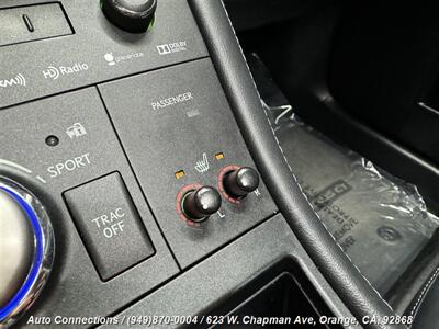 2014 Lexus CT 200h   - Photo 19 - Orange, CA 92868