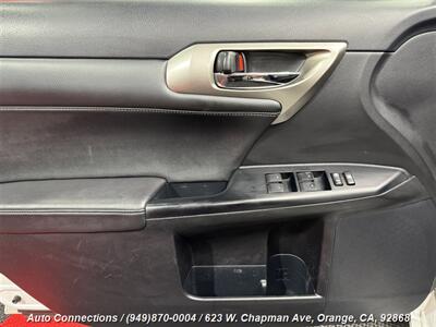 2014 Lexus CT 200h   - Photo 28 - Orange, CA 92868