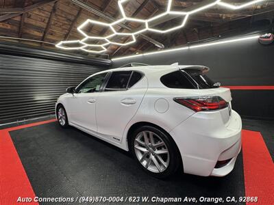 2014 Lexus CT 200h   - Photo 4 - Orange, CA 92868