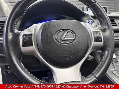2013 Lexus CT 200h   - Photo 11 - Orange, CA 92868