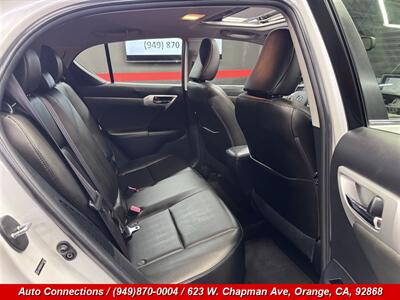 2013 Lexus CT 200h   - Photo 8 - Orange, CA 92868