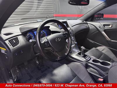 2016 Hyundai Genesis Coupe 3.8 R-Spec - Photo 12 - Orange, CA 92868