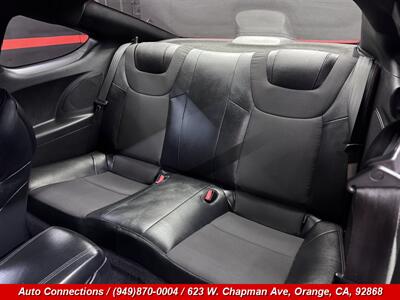 2016 Hyundai Genesis Coupe 3.8 R-Spec - Photo 9 - Orange, CA 92868