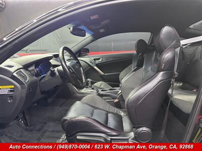 2016 Hyundai Genesis Coupe 3.8 R-Spec - Photo 6 - Orange, CA 92868