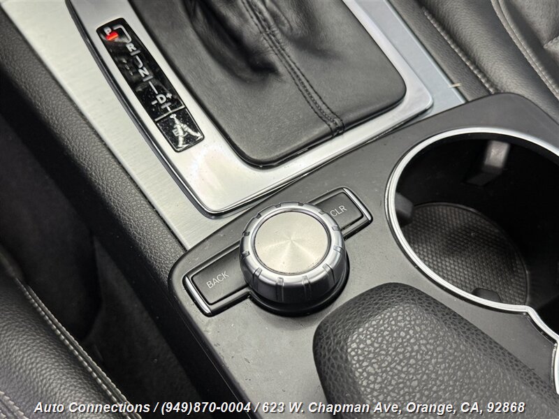 2015 Mercedes Benz C 250 photo 13
